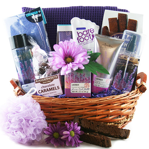 Spa Gift Baskets: Scents of Lavender Spa Gift Basket @ DIYGB